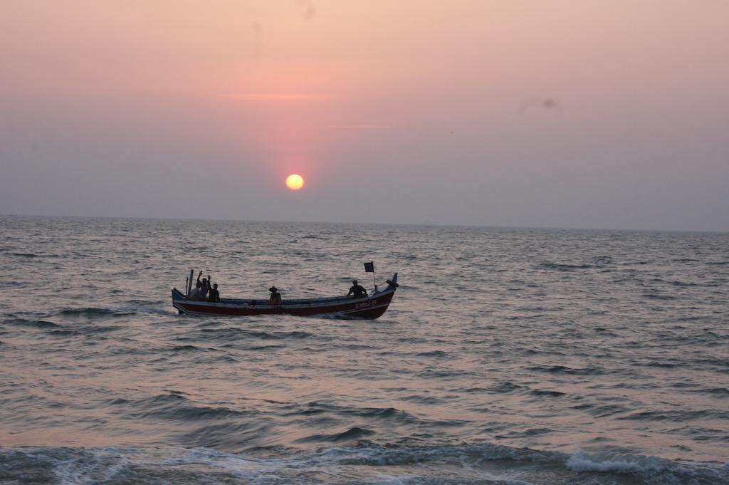 Shalom Beach Residency Alappuzha Exteriér fotografie